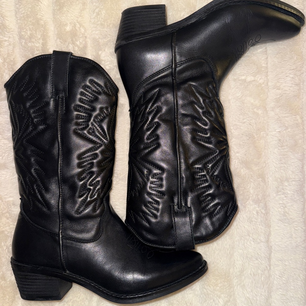 Steve Madden Black Embroidered Heeled Boots